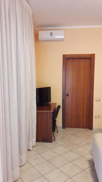 Guesthouse Il Ciliegio Sorbo Serpico Luaran gambar