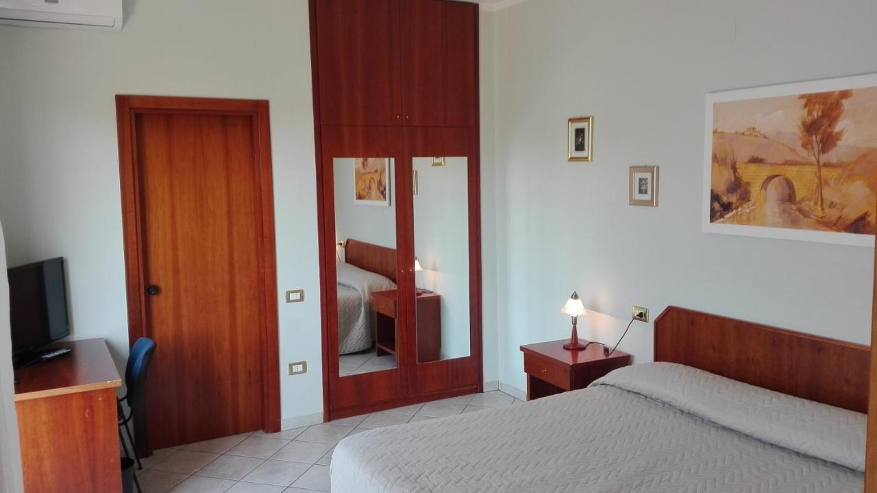Guesthouse Il Ciliegio Sorbo Serpico Luaran gambar