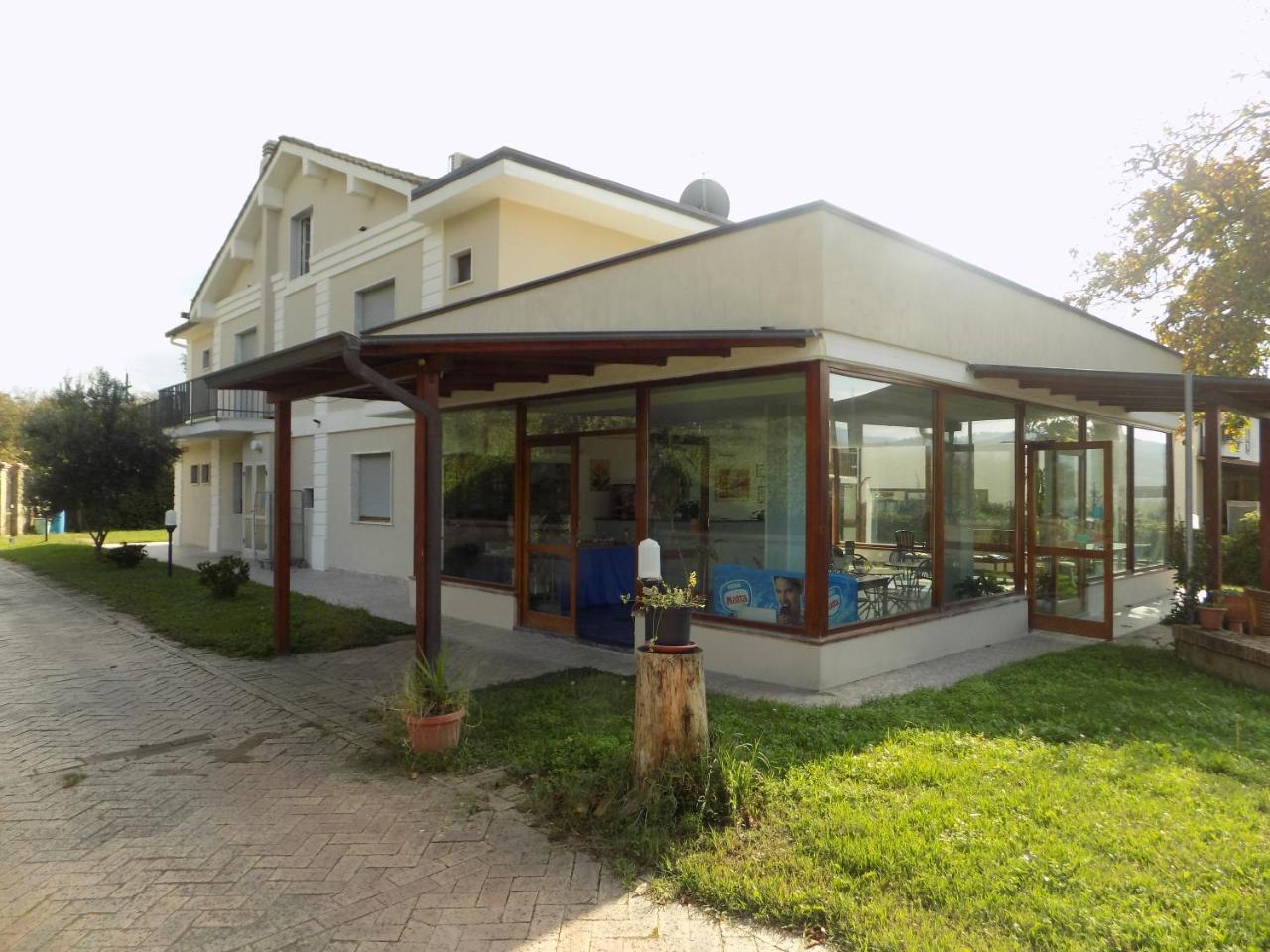 Guesthouse Il Ciliegio Sorbo Serpico Luaran gambar