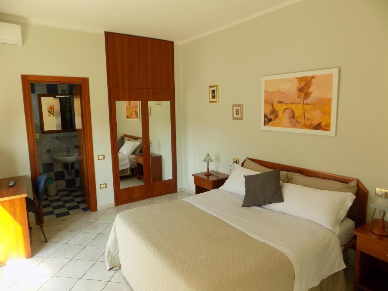 Guesthouse Il Ciliegio Sorbo Serpico Luaran gambar